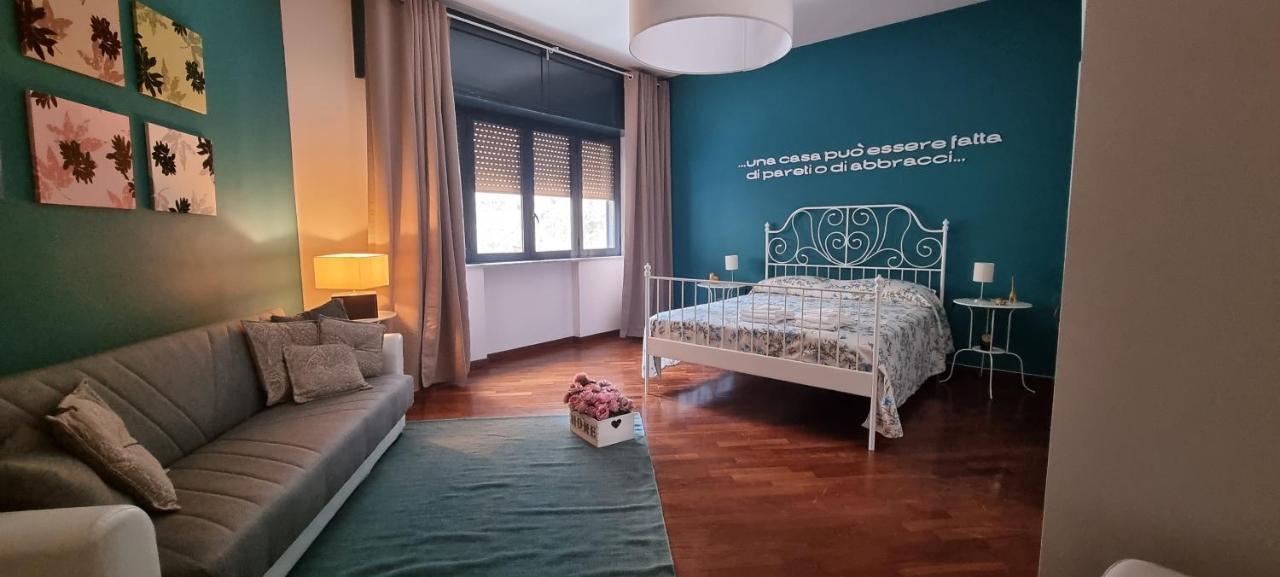 Ferienwohnung Via Battisti 109 Caserta Exterior foto