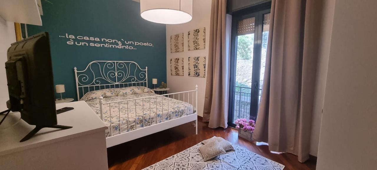 Ferienwohnung Via Battisti 109 Caserta Exterior foto