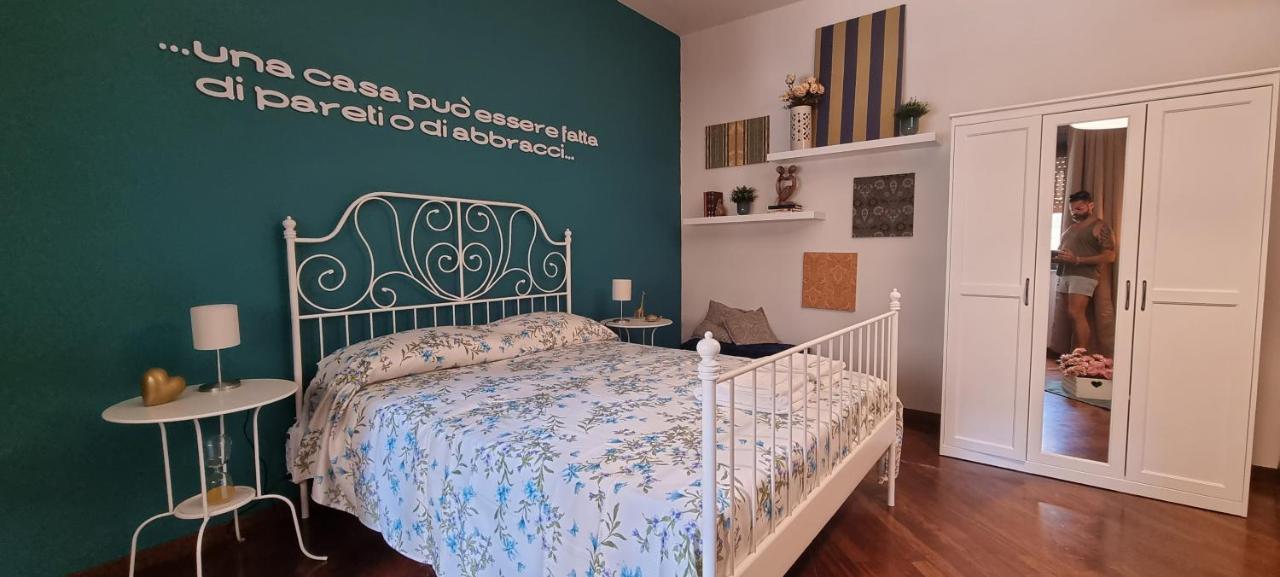 Ferienwohnung Via Battisti 109 Caserta Exterior foto