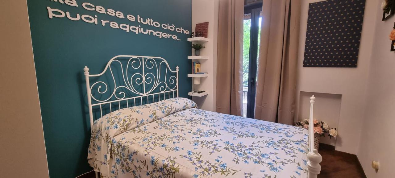 Ferienwohnung Via Battisti 109 Caserta Exterior foto